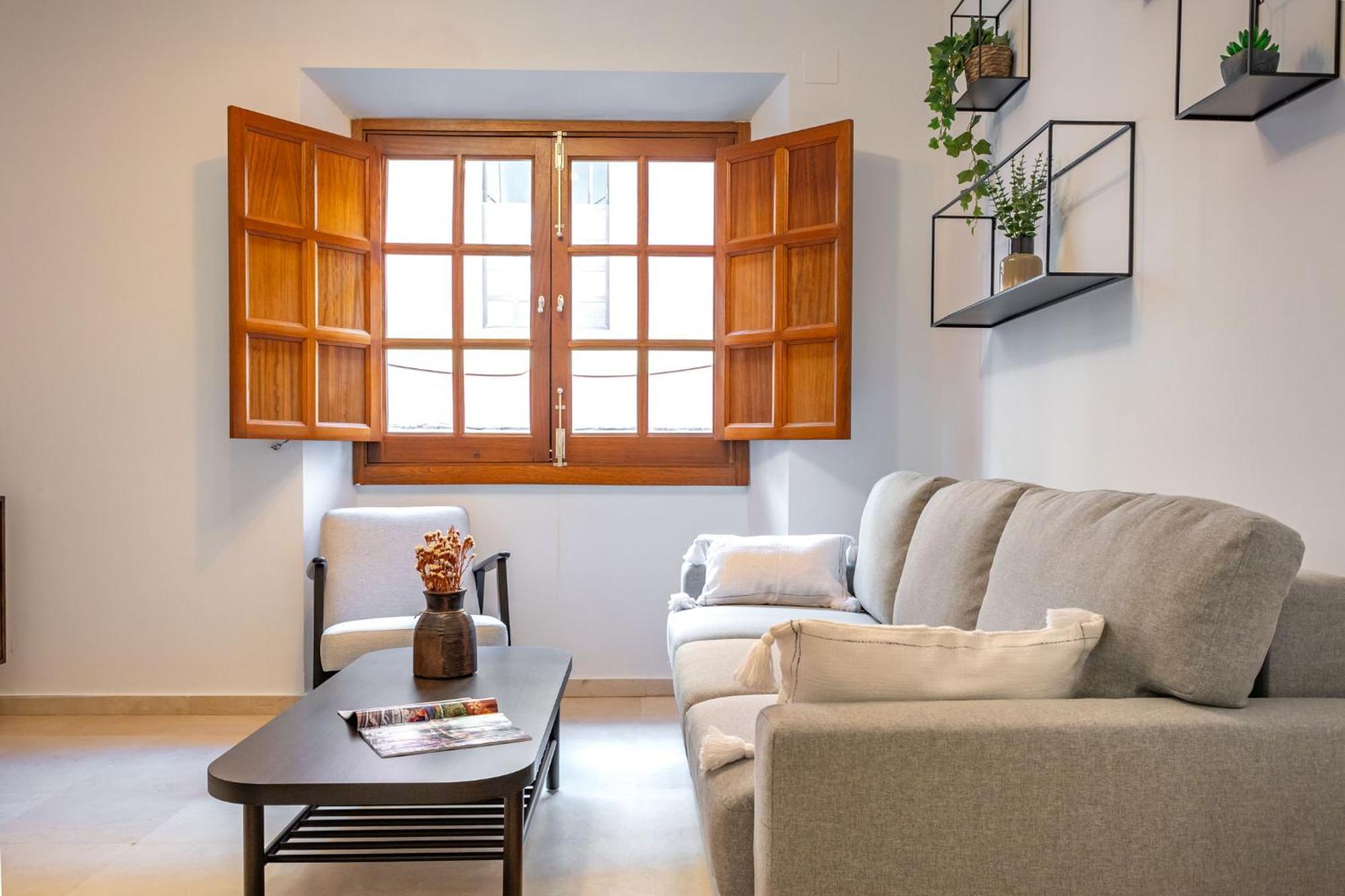 Charming 2 Bedroom Apartment At San Marcos Plaza By Ocityzen Sevilla Eksteriør billede