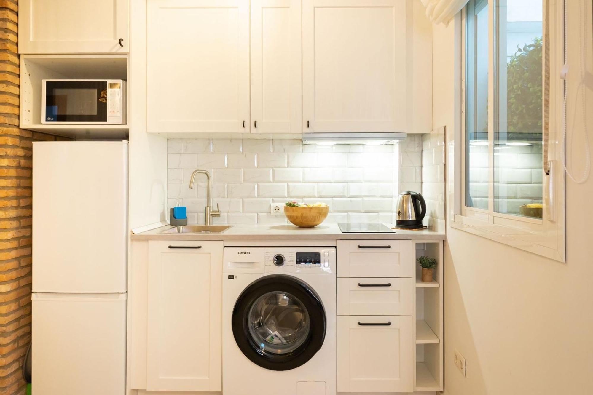 Charming 2 Bedroom Apartment At San Marcos Plaza By Ocityzen Sevilla Eksteriør billede