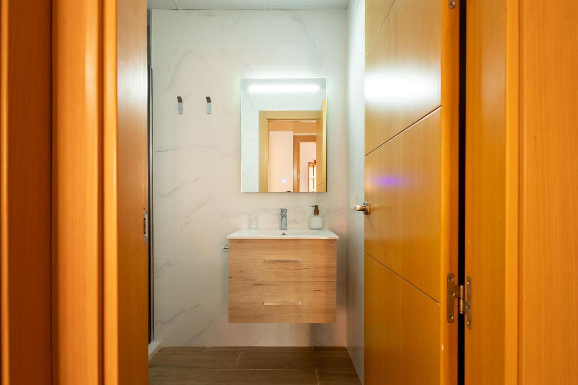 Charming 2 Bedroom Apartment At San Marcos Plaza By Ocityzen Sevilla Eksteriør billede