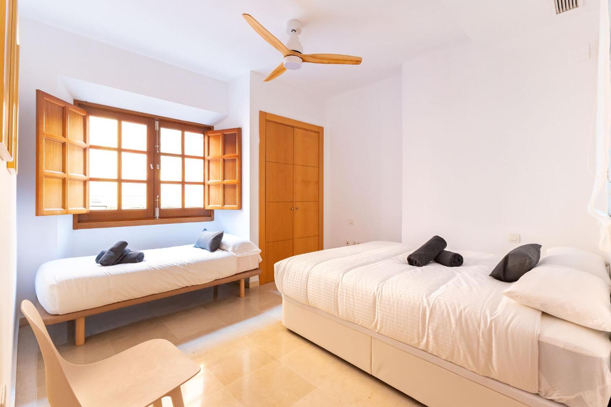 Charming 2 Bedroom Apartment At San Marcos Plaza By Ocityzen Sevilla Eksteriør billede