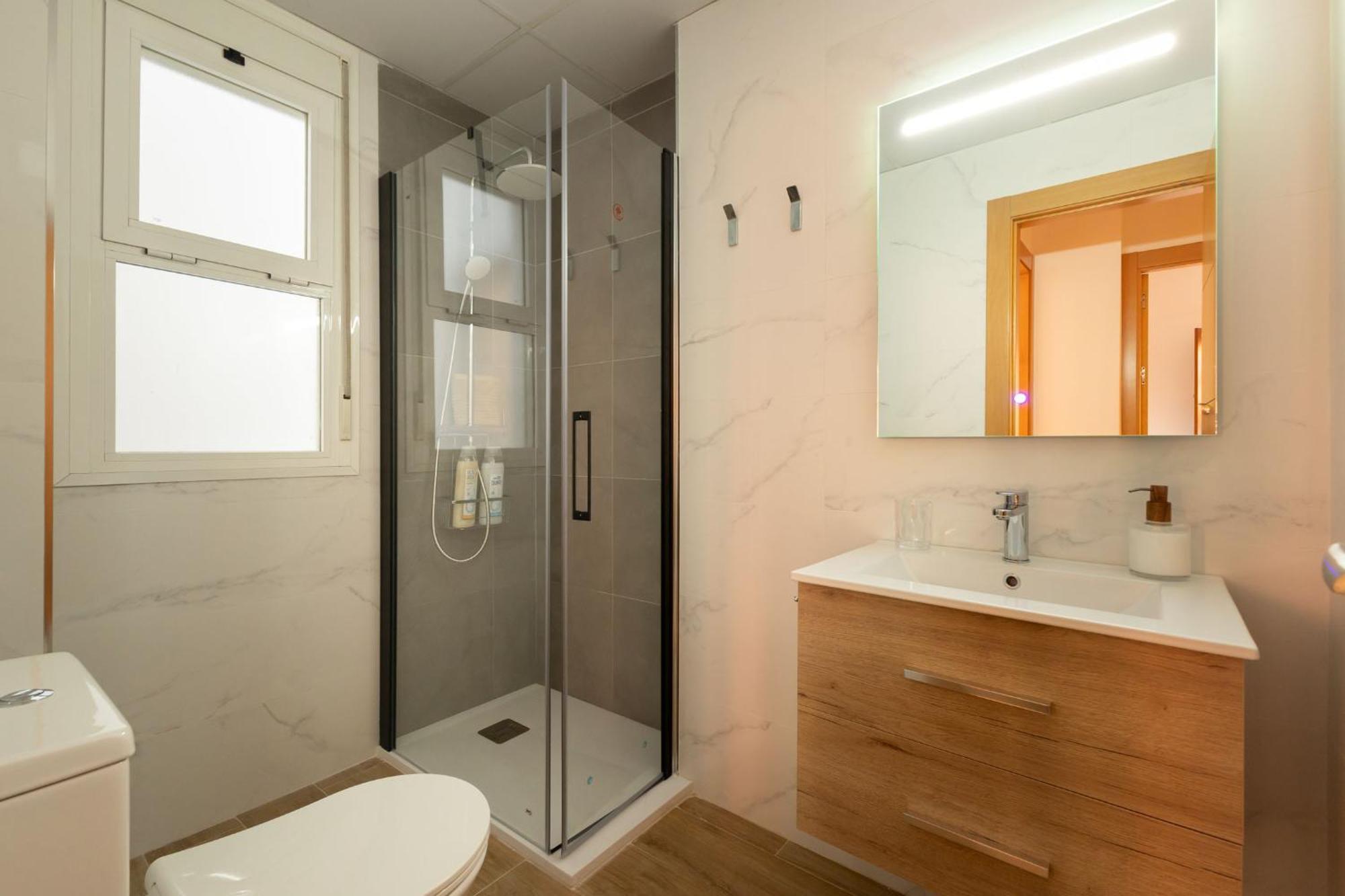 Charming 2 Bedroom Apartment At San Marcos Plaza By Ocityzen Sevilla Eksteriør billede